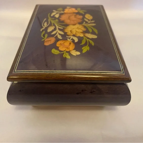 🎶 Italian Inlaid Wood Music/Jewelry Box